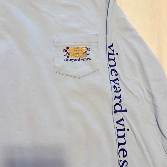 Vineyard Vines Long sleeve .Whale back to school. Pocket Tee. Size 7 - Picture 3 of 7